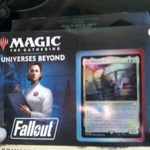 Magic the gathering universes beyond commander deck